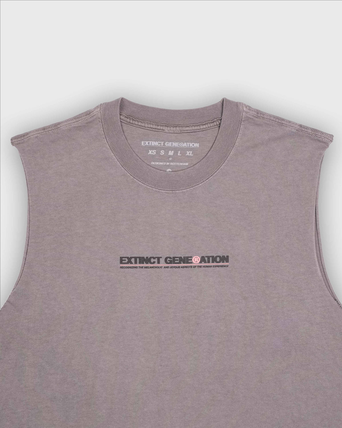 Skelly Basic, A Heavy Faded Grey Tank