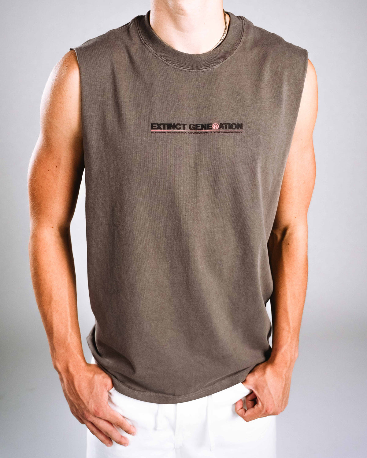 Skelly Basic, A Heavy Faded Grey Tank